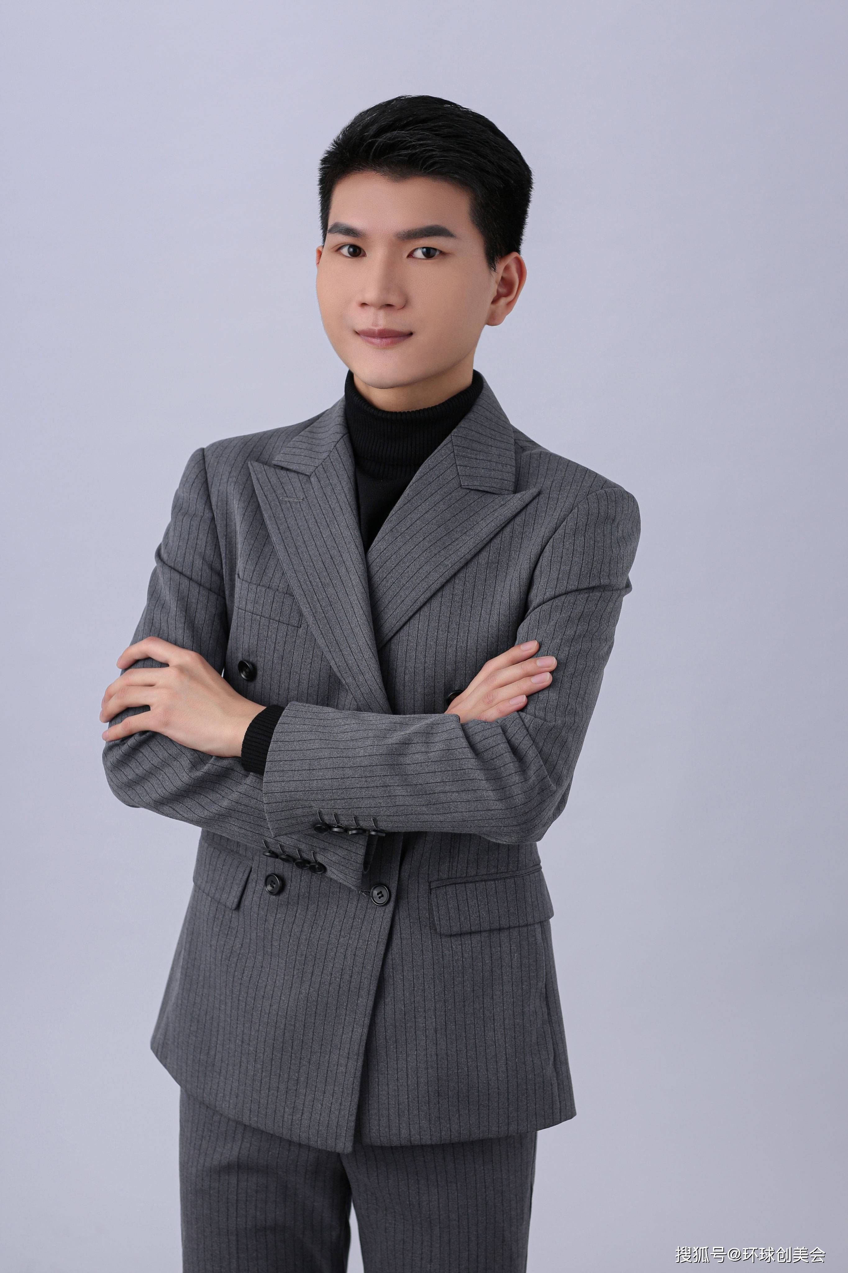周洪 技术统筹负责人